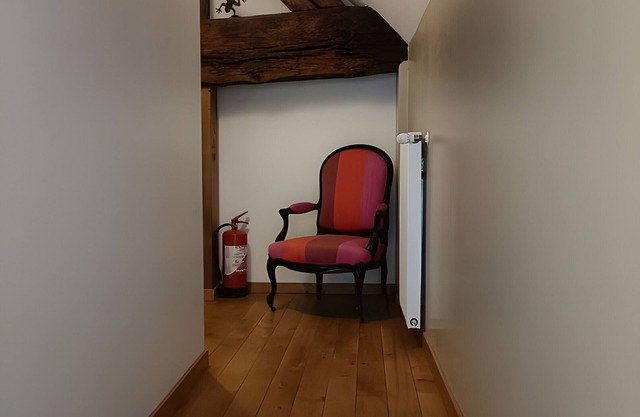 Guest Room 'Tilleul' with Shared Pool, Shared Terrace and Wi-Fi