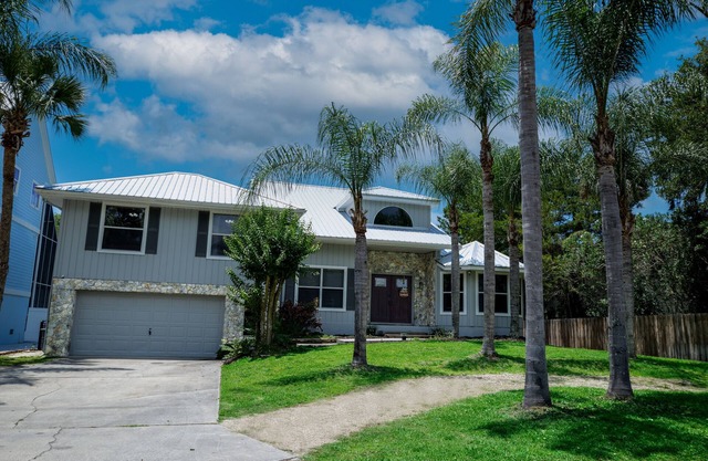 Guest's Favorite! Kings Bay Retreat@ Crystal River, Charming Villa Kings Bay Retreat at Crystal Rive