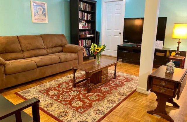 Guest Suite in Oyster Bay