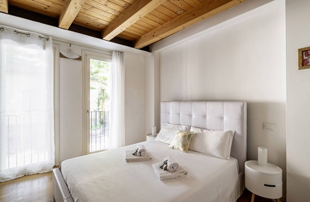 GuestHost - Piazza Mazzini Bright Apartment Padova