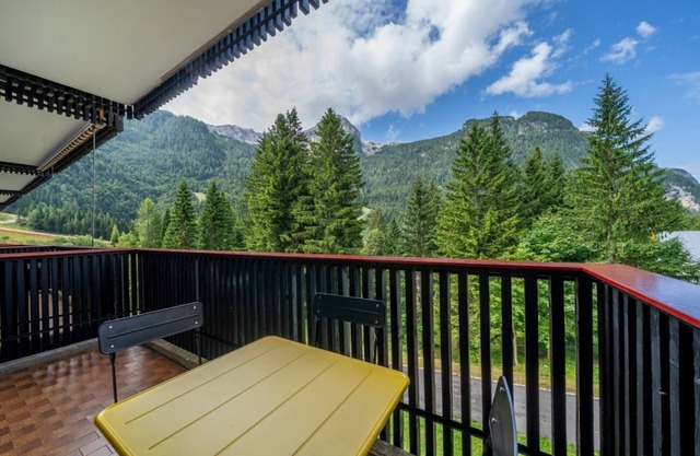 GuestHost - Sella Nevea Apartment