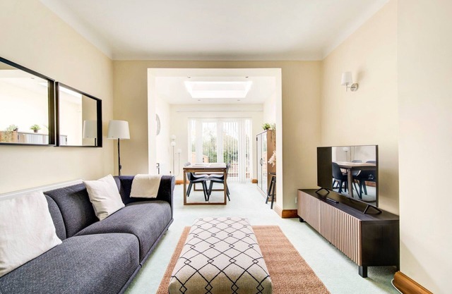 GuestReady - Big 4BR by Horsenden Hill Park
