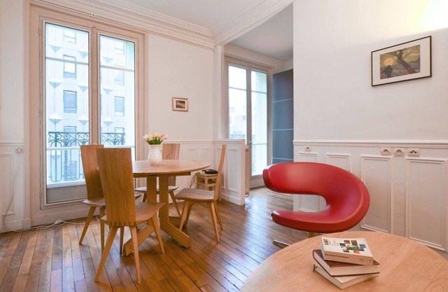 GuestReady - Bright Apt in the new Quartier Latin