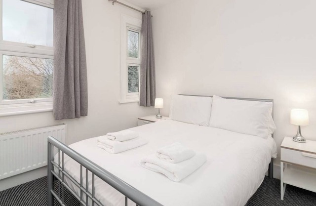 GuestReady - Modern 2-bed for 4 in Golders Green!