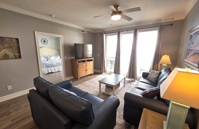 🏖️Gulf Front Beauty-2BR-Pool+Hot tub-Emerald Isle 1504🏖️