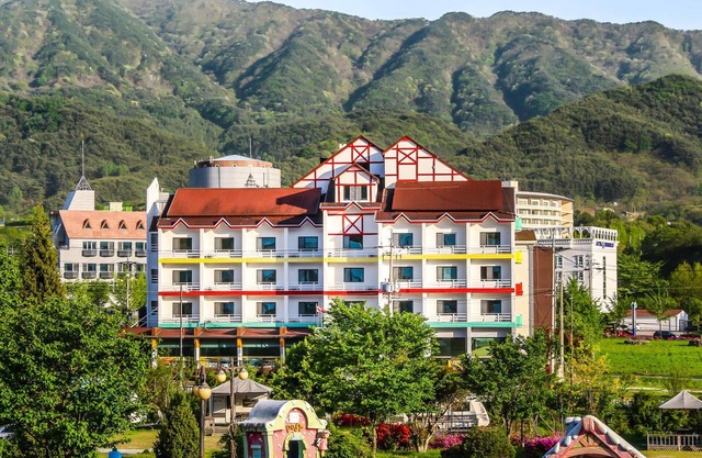 Gurye Grand Hotel