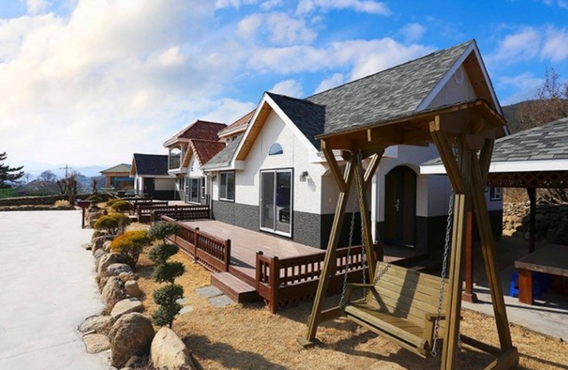 Gurye Sansuyu Kkotdamgil Pension