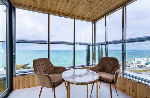 Gyeongju Hotel Brown