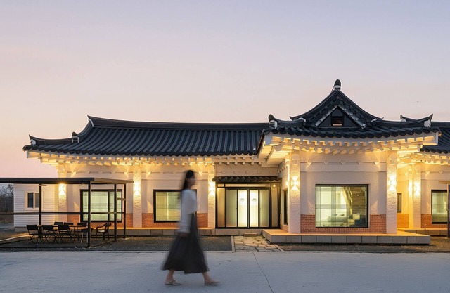 Gyeongju Poseokjeong Hanok Pool Villa