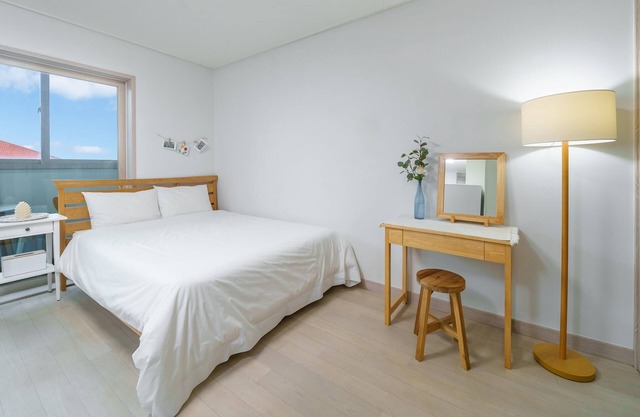 Gyeongju Unoiya Pension