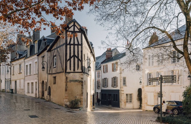 Hôtel Des Sept - Entrée autonome, réception en ligne - Encore Mieux