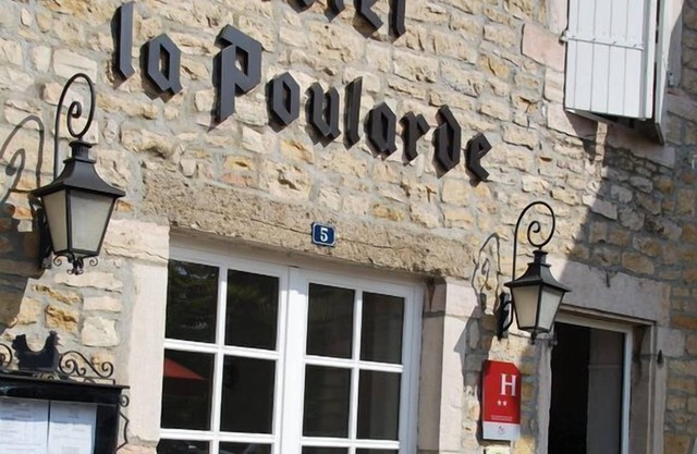 Hôtel la Poularde