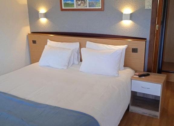 Hôtel Restaurant Campanile Aurillac