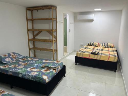 Habitación cerca a la playa 104