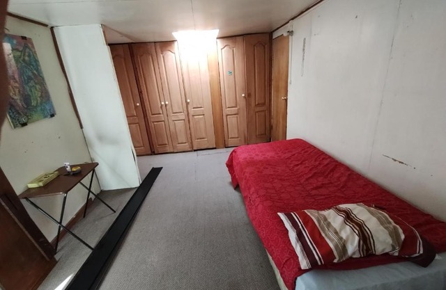 Habitación mensual o diaria a pasos del Lago