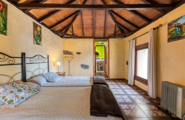 Hacienda El Jardín de las Hespérides Drago. Hacienda Rural en Medio del Bosque