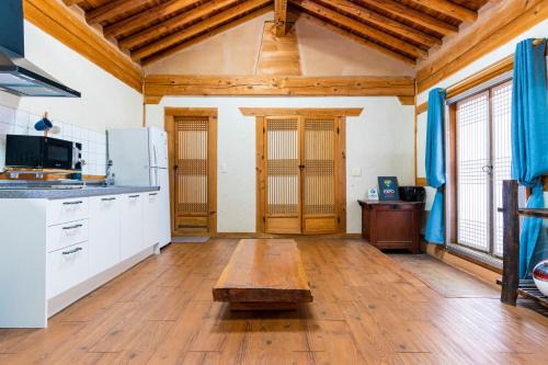 Hadong kkotdam pension