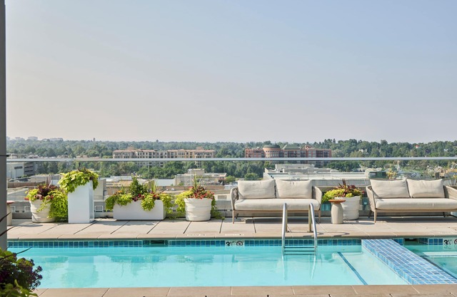 Halcyon - a hotel in Cherry Creek