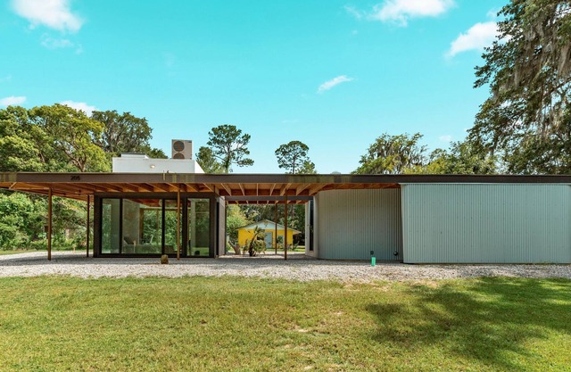 Halo House - Architect's Retreat