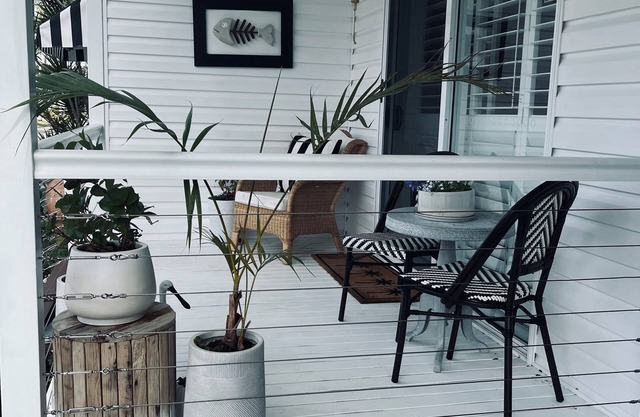 Hampton cottage for summer rental in Kingscliff. Avail for 3 months min -Over 50