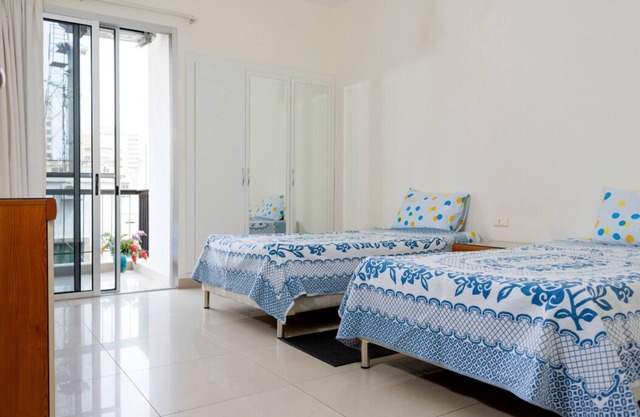 Hamra deluxe apartment