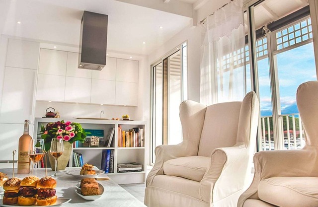 Harbor Haven (2/3 Rooms)