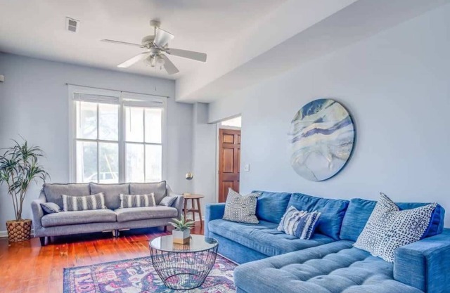 Harbor Mist House | Spacious 4BR in DT Charleston!
