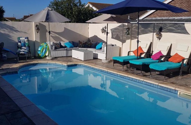 Harbour Lights, 30 Manor Lane