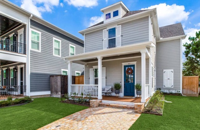 HARPER WOODS MINUTES FROM CITY PLACE 4BD 4BA NEW DESIGNER HOME!
