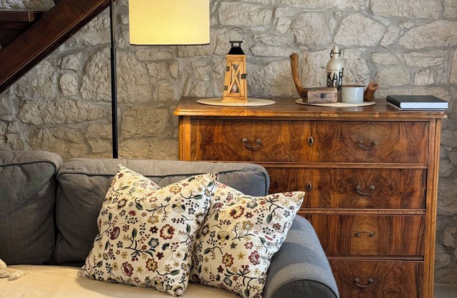 Haus Kisic - holiday house, surrounded by 2000 square meters of untouched nature