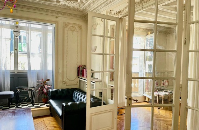 Haussmann Opera Penthouse130M2 Exclusive full 4floors Stone Balcony (4 bedrooms)