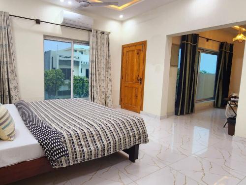 Haven Lodge, 3BR Entire Portion in Bahria Enclave Islamabad