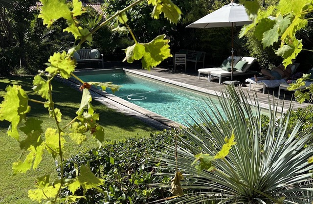 Haven of Peace - 5 Bedrooms, Swimming Pool and Landscaped Garden