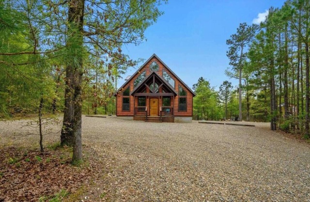 Havenwood/Minutes From Broken Bow Lake/Hot tub