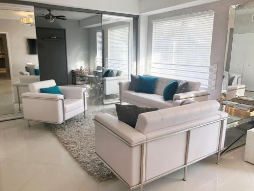 Heart of South Beach/Modern Apartment/Ocean Drive - Carlyle