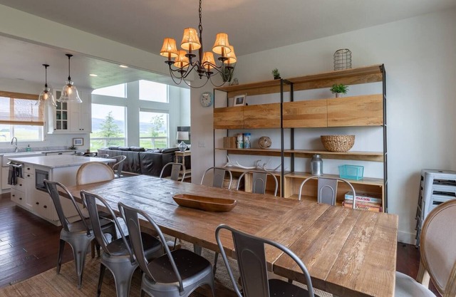 Hearthstone Farm ⁓ Near Driggs ⁓Great Teton Views ⁓ National Parks ⁓ Fly Fishing