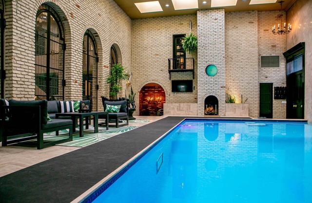 Heated Pool: Tropical Townhome in Wheat Ridge