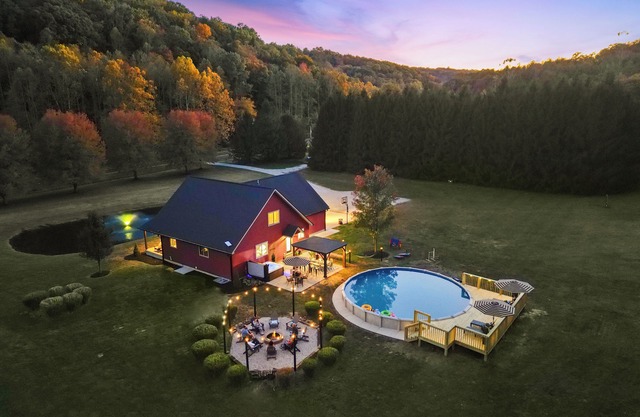 HeatedPool-Game RoomTheater-Pond~SpeakEasy