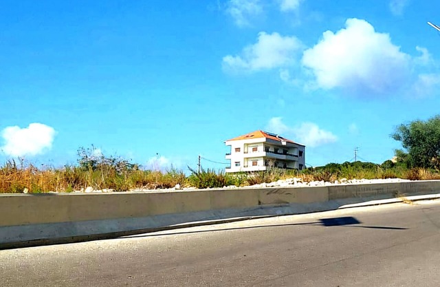 Heavenly Escape, Batroun: Charming 3 bedroom flat in villa w stunning sea view