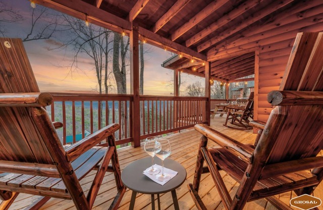 Heavenly Heights by Ghosal Luxury Lodging