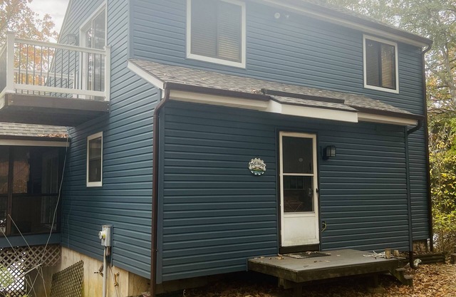 Hermann Lake House offering you a serene, peaceful and exclusive get away.