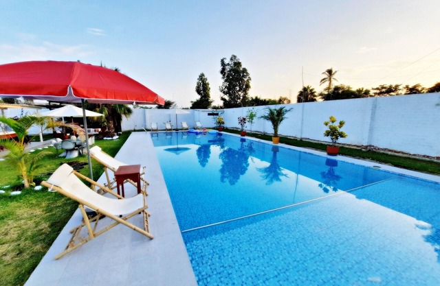 Hermosa Casa de Campo en Alquiler Vacacional en Ferreñafe con Piscina Grande