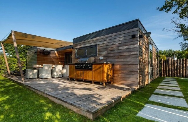 Het Ongerepte 59 luxury chalet on quiet spot and near beach