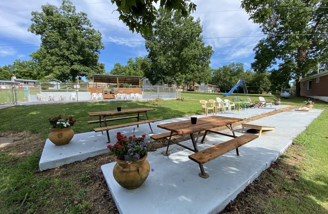 Hickory Grove Hideaway - Cabin 8