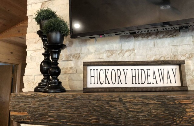 Hickory Hideaway on Tim's Ford Lake, Boat rental available