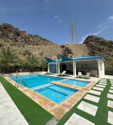 Hidden Valley Farm Home AE