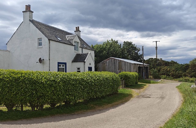 High Ronachan - Three Bedroom House, Sleeps 6