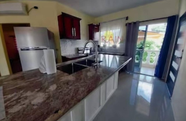 Highend resort with 8 units condos in romantic Boucco Tobago (B)