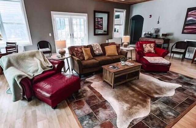 Highlands Retreat 7 Suite Mountain Home