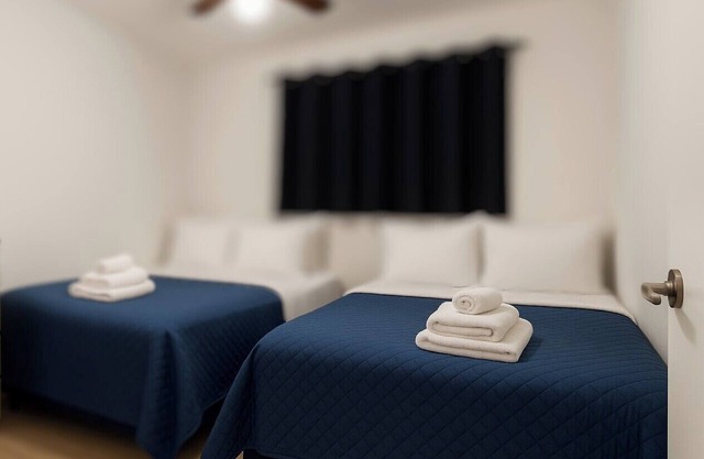 HighView Urban - Modern Rooms